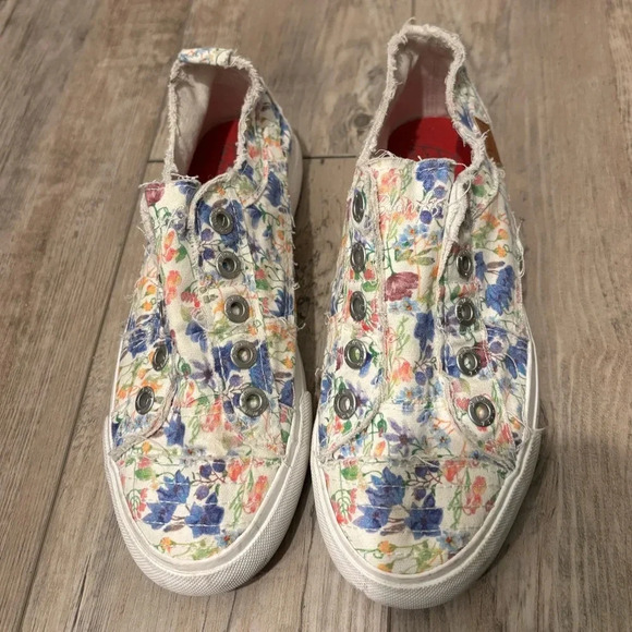 BlowFish Fashion Floral Sneakers Girls Size 4 - Picture 2 of 7